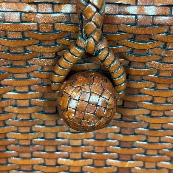 VTG BONANI Basket Weave Leather Crossbody Shoulder Bag Purse Boho Unique
